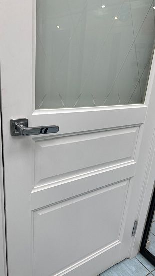 Межкомнатная дверь  