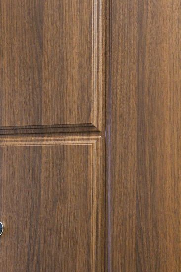 Входная дверь  